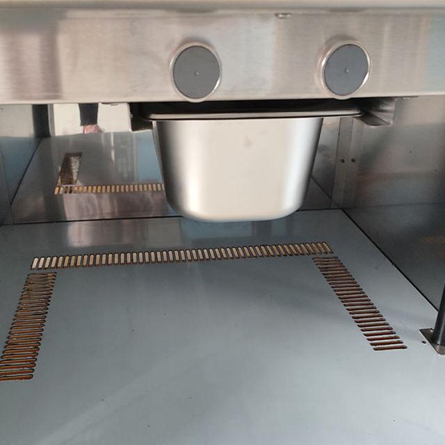 Commercial kitchen equipment  gas griddle with cabinet