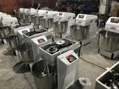 High Quality Food  Horizontal Ribbon Speed Head Lifted Mixers 60L