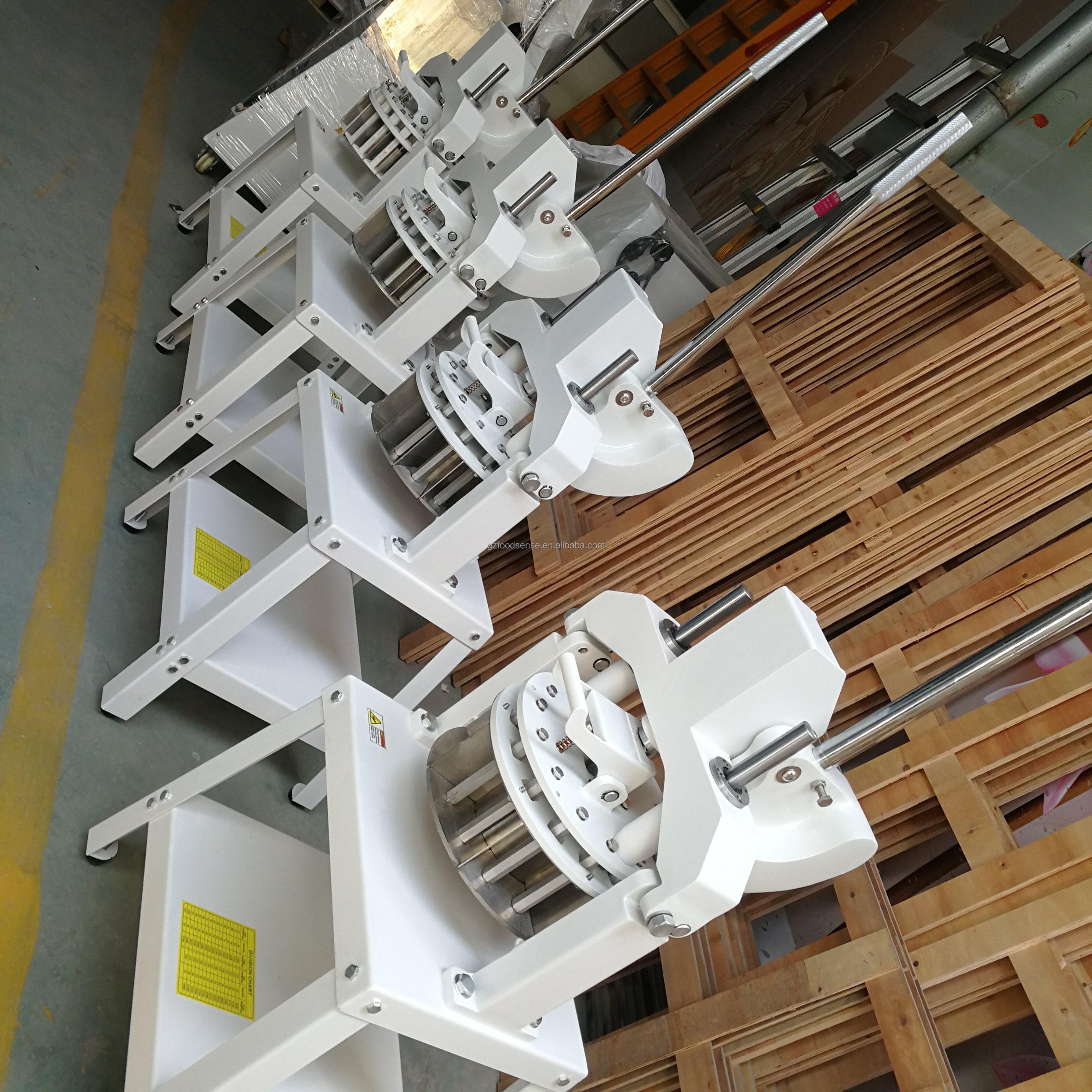 Commercial Manual Dough Divider Grain Product Making Machine