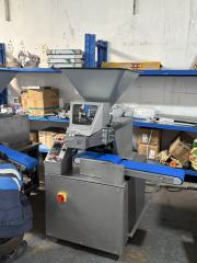 Fully Automatic Conical Dough Divider Rounder Combination Bakery