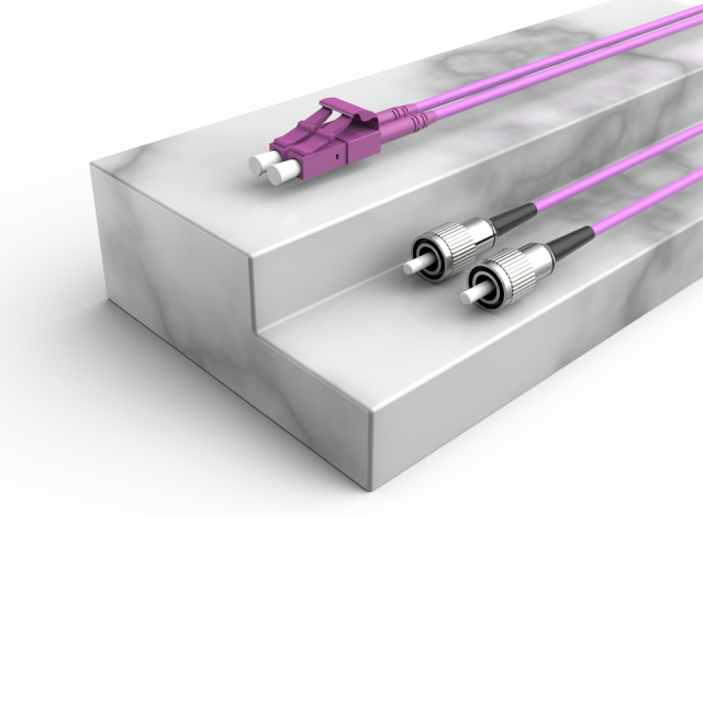 Patchcord de fibra óptica FC/UPC-LC/UPC Multimodo Duplex OM4 LSZH MM Cabos de patch cord de fibra óptica