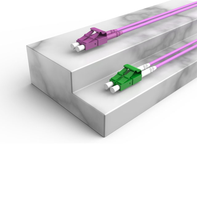 Patchcord de fibra óptica LC/UPC-LC/APC Multimodo Duplex OM4 LSZH MM Cabos de patch cord de fibra óptica