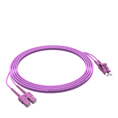 Fibra Óptica Patchcord LC/UPC-SC/UPC Multimodo Duplex OM4 LSZH MM Cables de fibra óptica Patch Cord