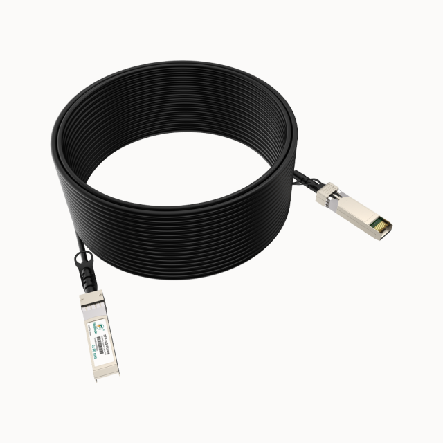 Cabo Direct Attach Twinax (DAC) 10G SFP+ para SFP+ - 4 Metros