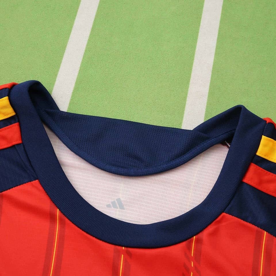 Spain 2026 FIFA World Cup Home Long Sleeve Jersey Fan Version