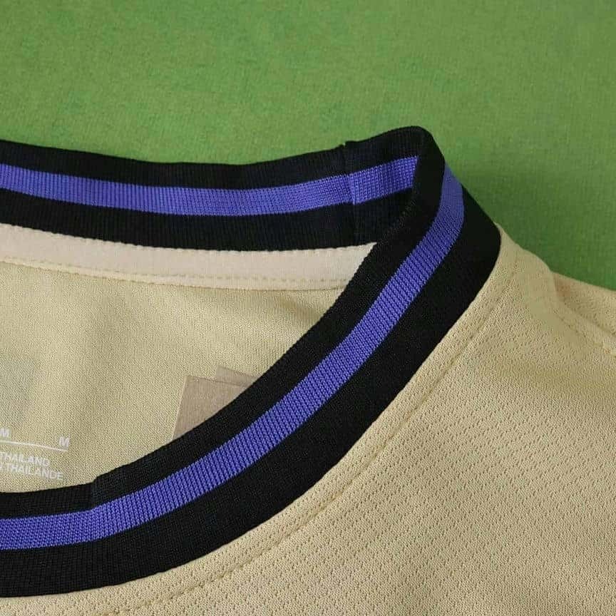 Barcelona 2025-26 Away Long Sleeved Jersey Fan Version