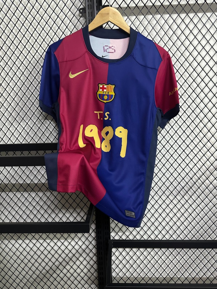 24-25 Barcelona Home Game 1989 Advertisement Jersey Fan Version