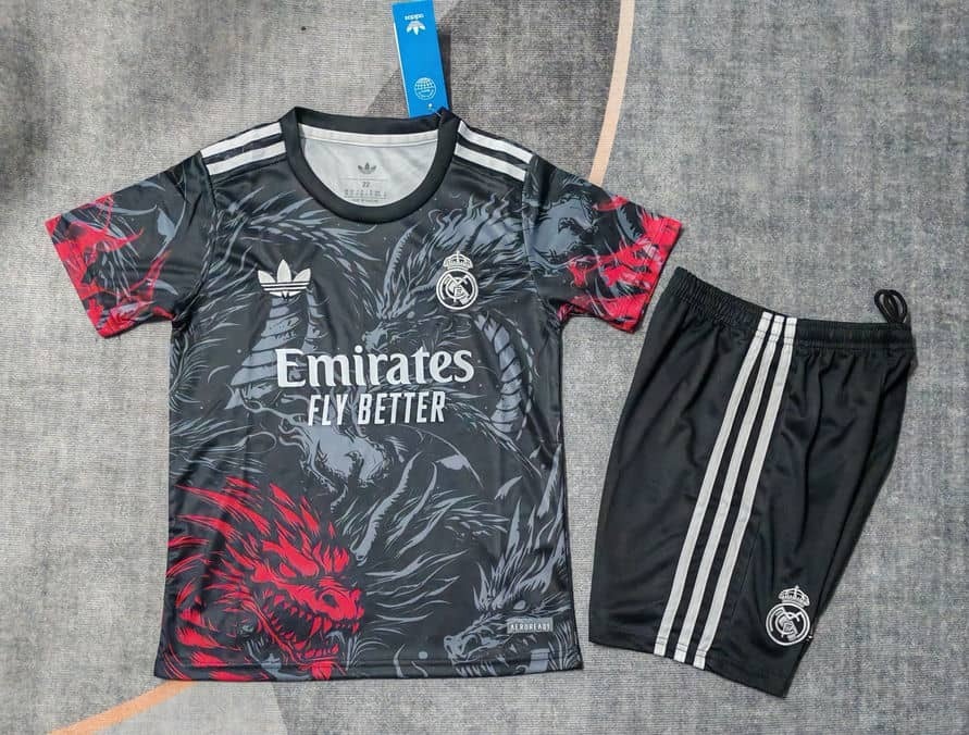25-26 Real Madrid Black Dragon Kids Kit Fan Version