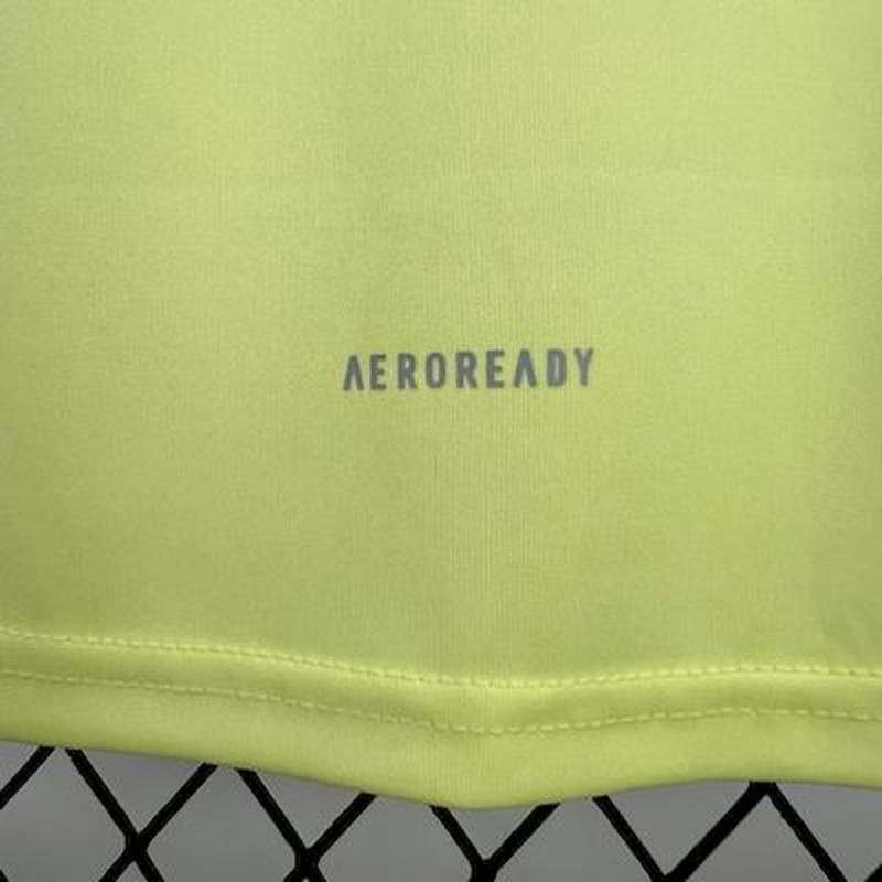 25-26 Real Madrid Yellow Goalkeeper Kids Kit Fan Version