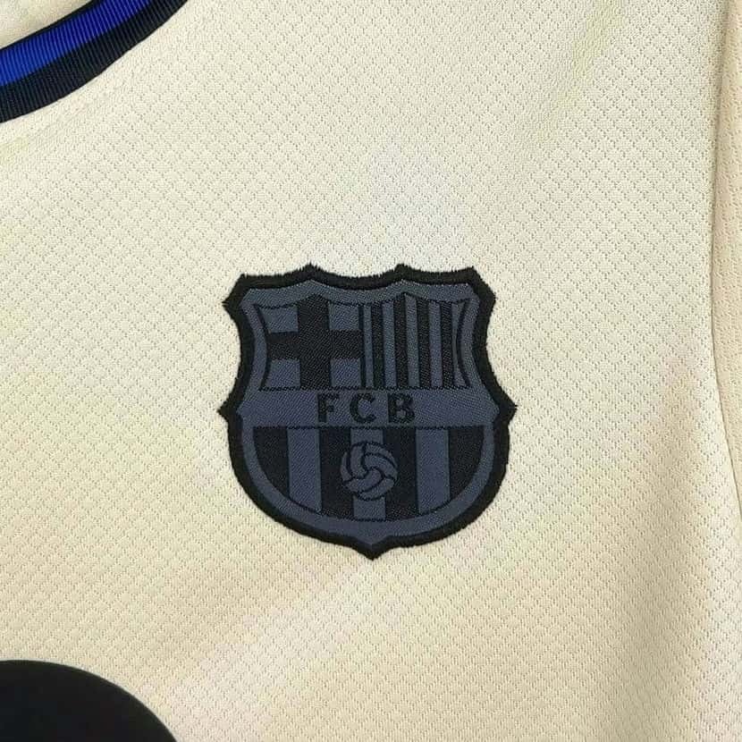 25-26 Barcelona Away Kids Kit Fan Version