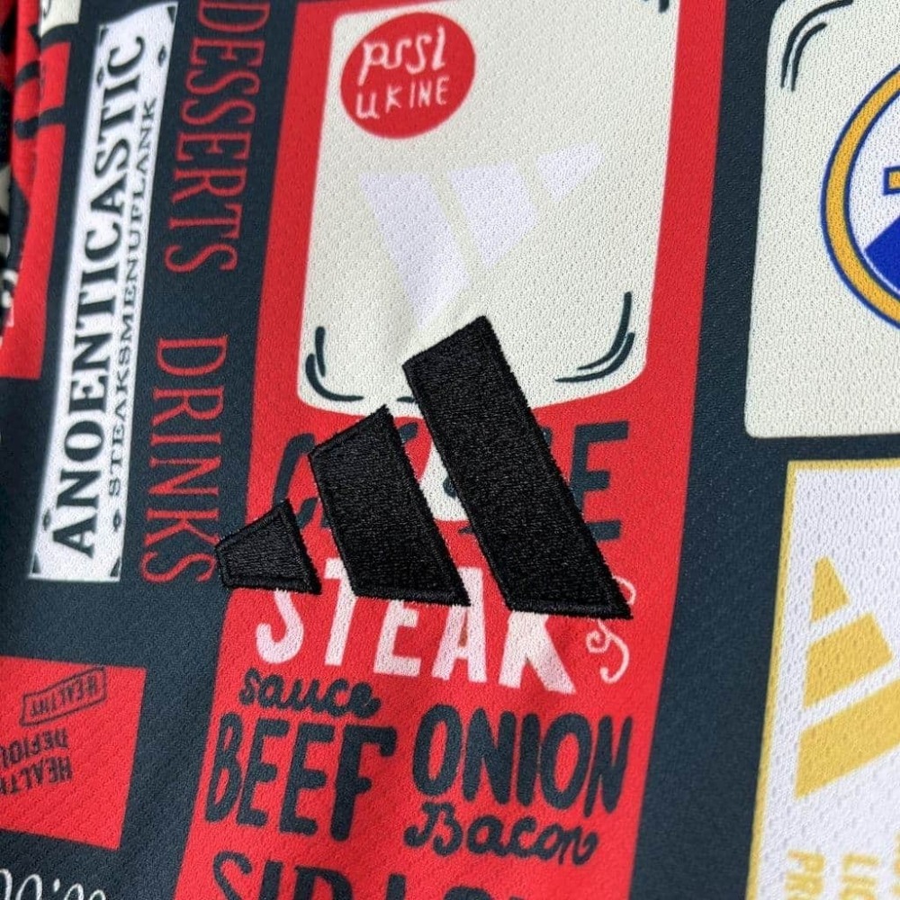 2526 Real Madrid Doodle Board Special Edition Jersey Fan Version