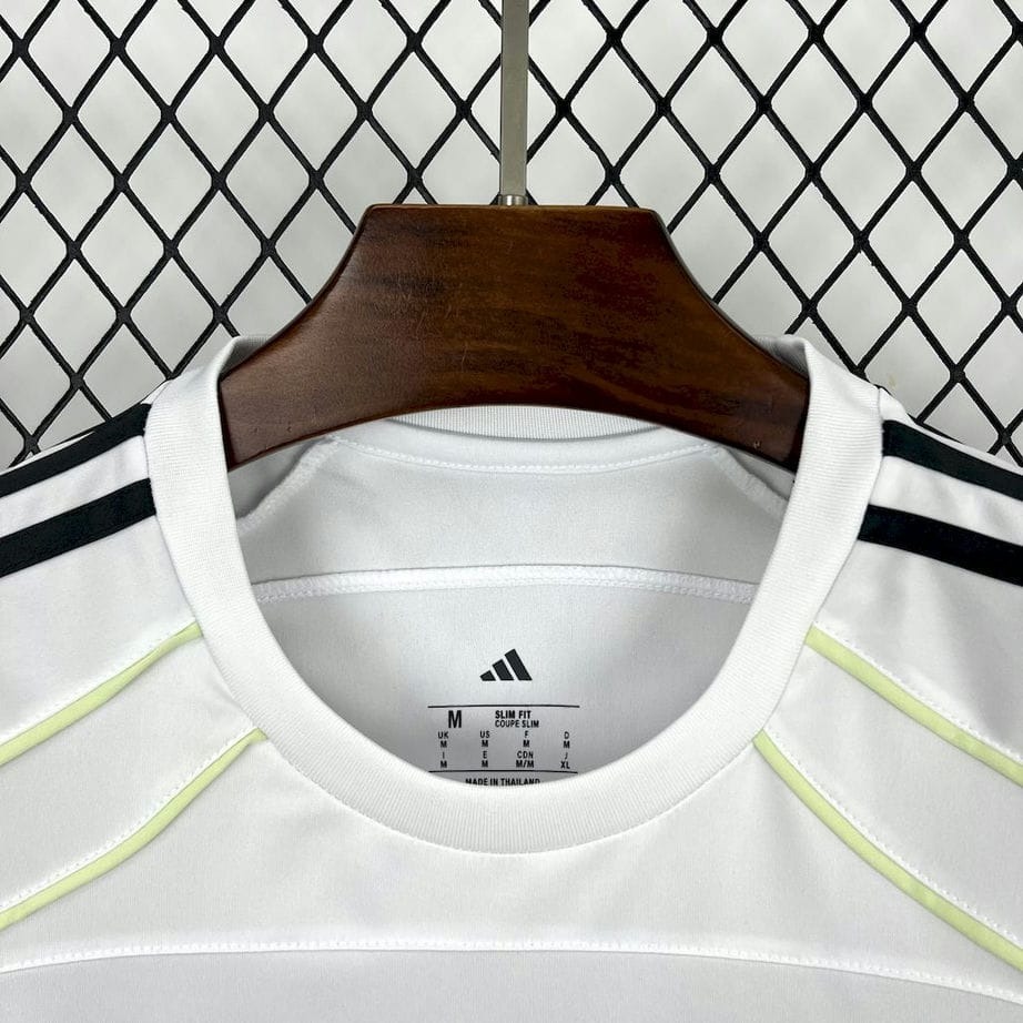 2526 Real Madrid Leisure Special Edition Jersey Fan Version