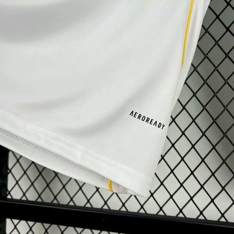 2526 Real Madrid Home Long Sleeve Jersey Fan Version