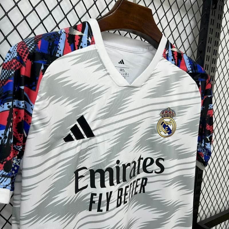 2526 Real Madrid White Zig-Zag Pre-Match Training Jersey Fan Version
