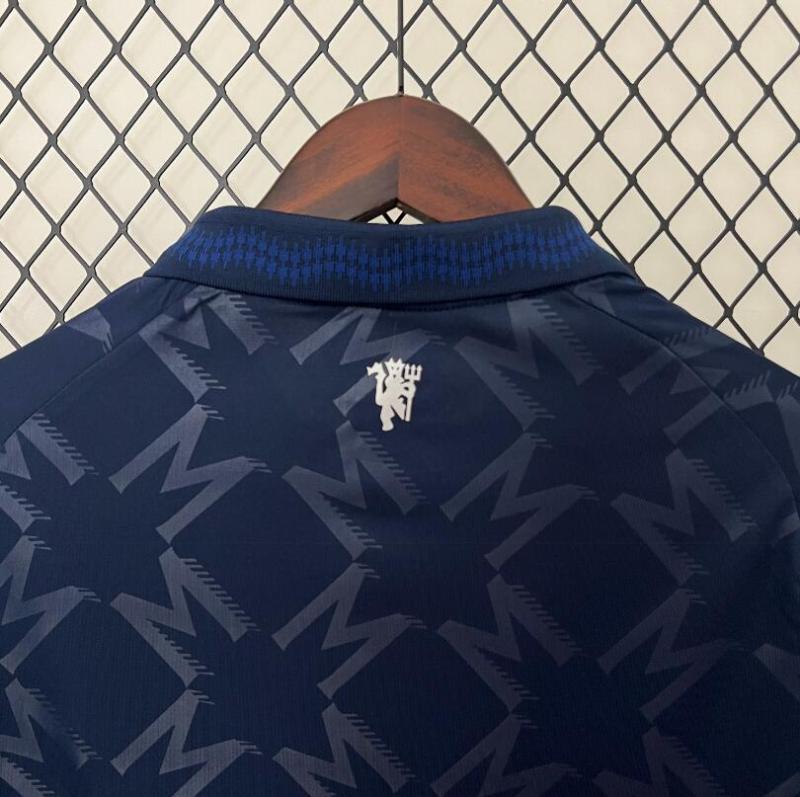 24/25 man utd away jersey