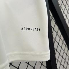 24/25 man utd third jersey