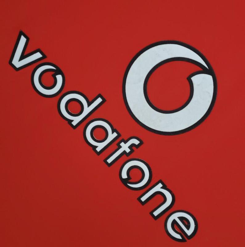 retro 2002 04 man utd home long sleeve jersey