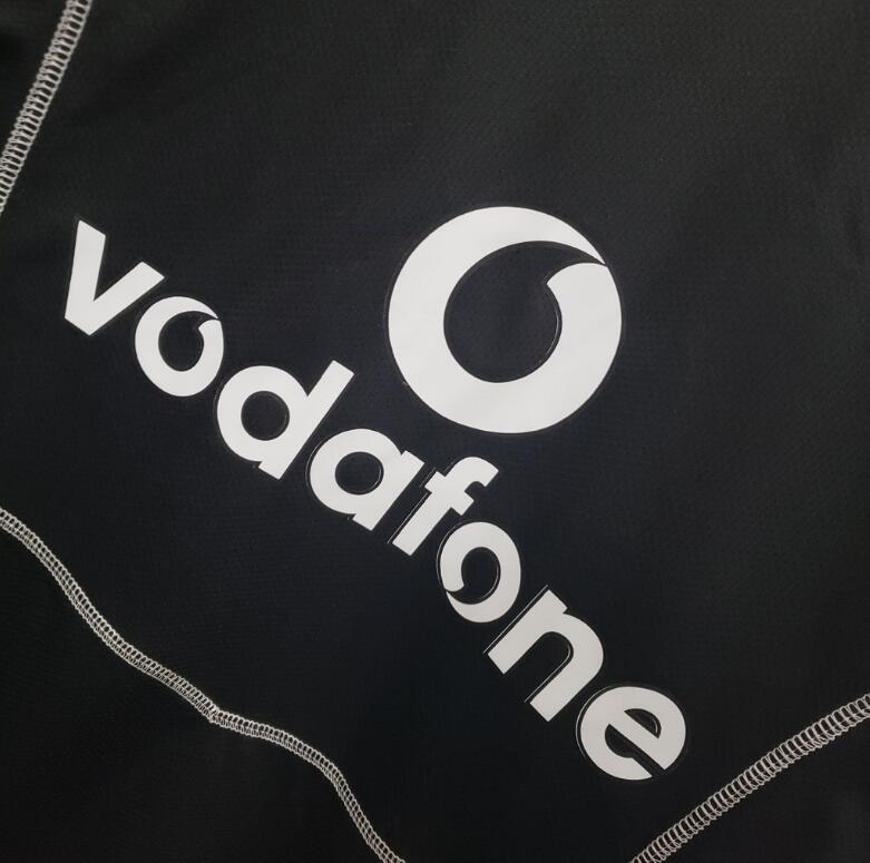 retro 2000 02 man utd black goalkeeper jersey