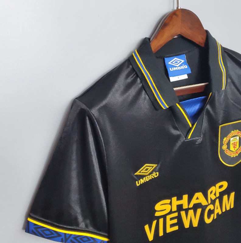 retro 93 95 man utd away jersey