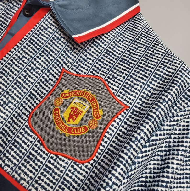 retro 95 96 man utd away jersey