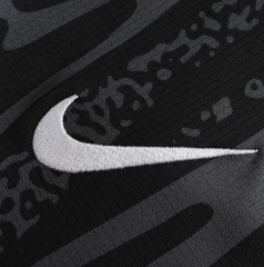 24/25 liverpool goalkeeper black jersey