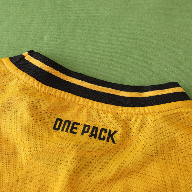 24/25 Wolve home jersey