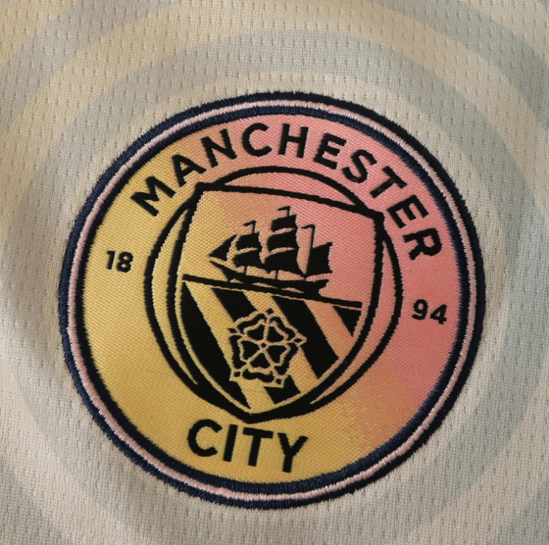 24/25 manchester city 4th jersey