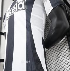 player version 24/25 newcastle united  home jersey