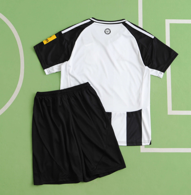 kids kit 24/25 newcastle united  home jersey