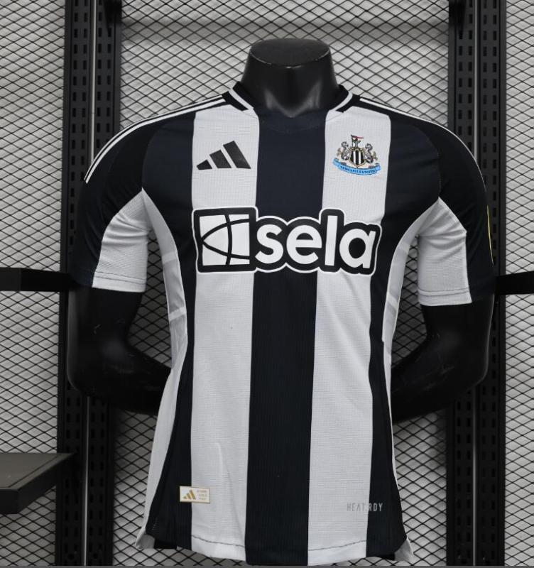 player version 24/25 newcastle united  home jersey