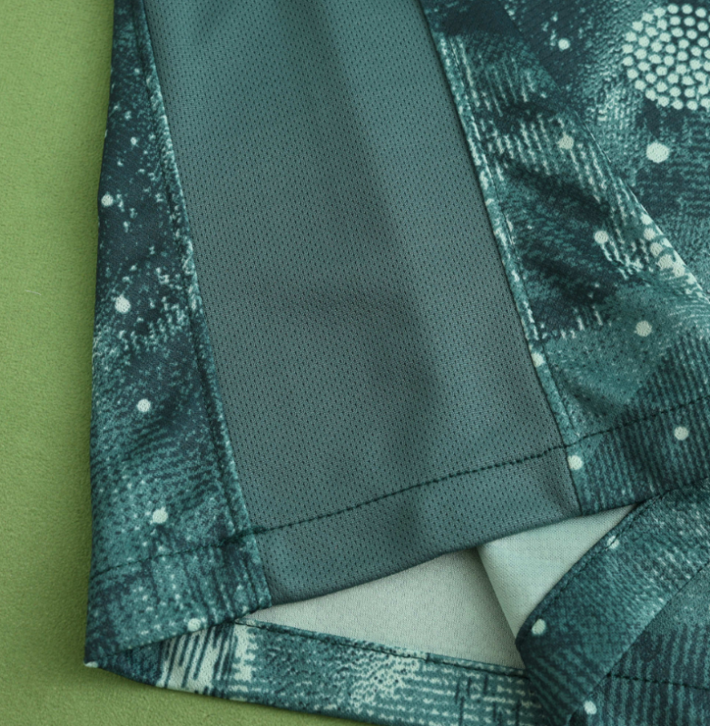 24/25 Tottenham third jersey