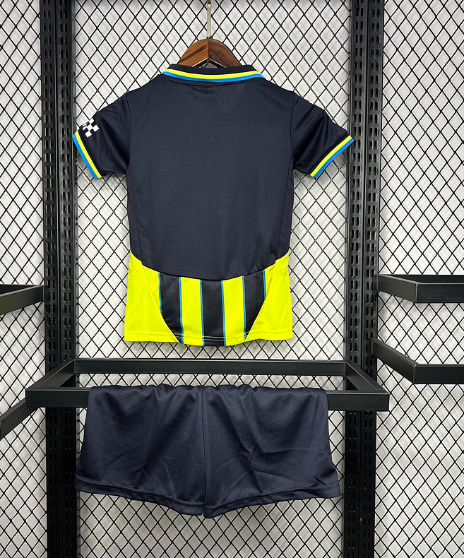 kids kit 24/25 manchester city away jersey