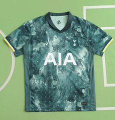 24/25 Tottenham third jersey