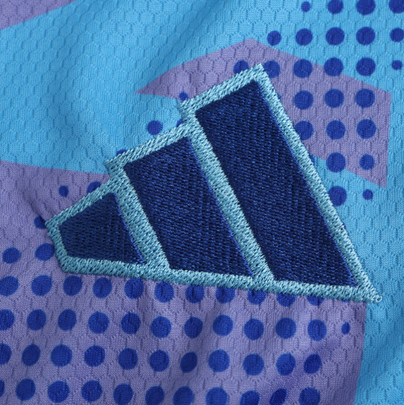 24/25 real madrid goalkeeper jersey