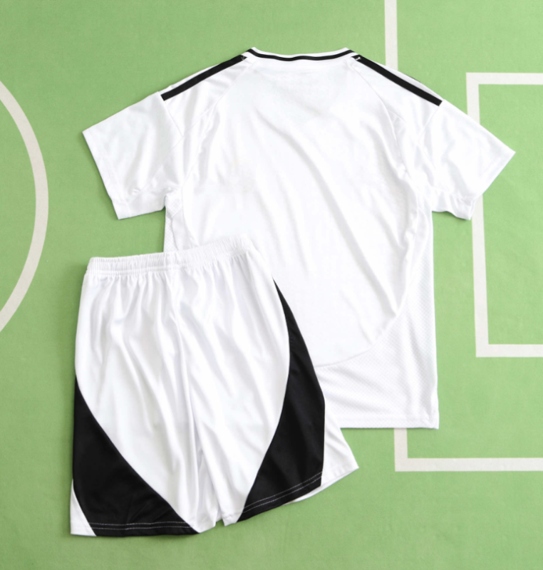 kids kit 24/25 real madrid home jersey