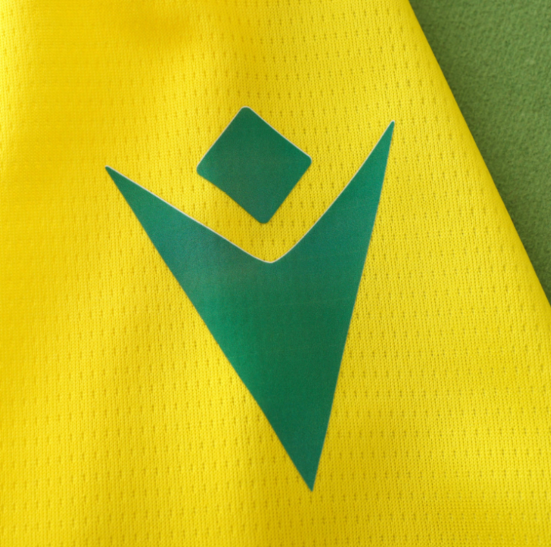24/25 FC Nantes home jersey