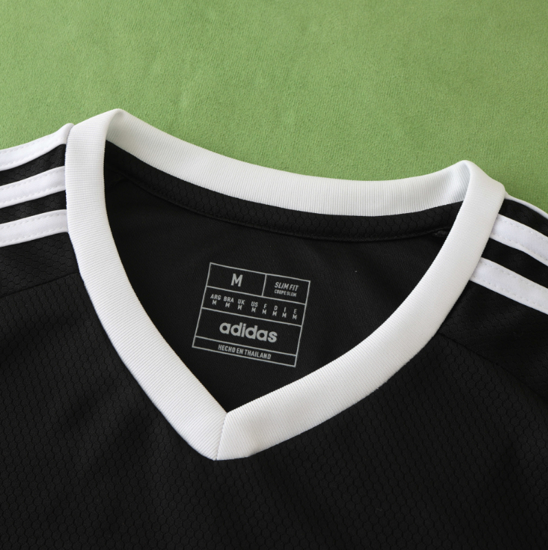 24/25 Roma Black training jersey