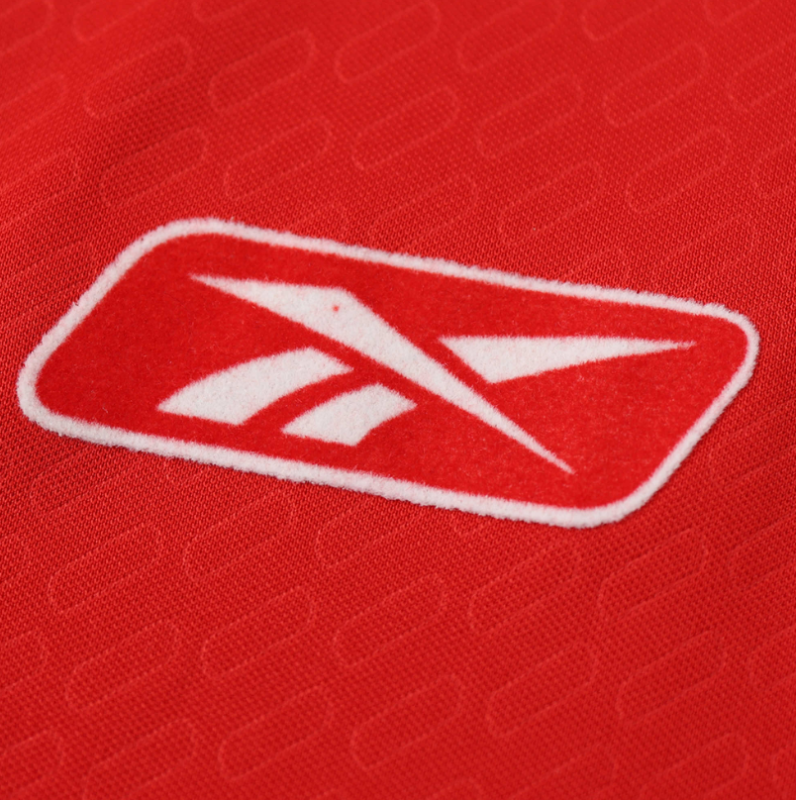 retro 04 05 liverpool home Jersey