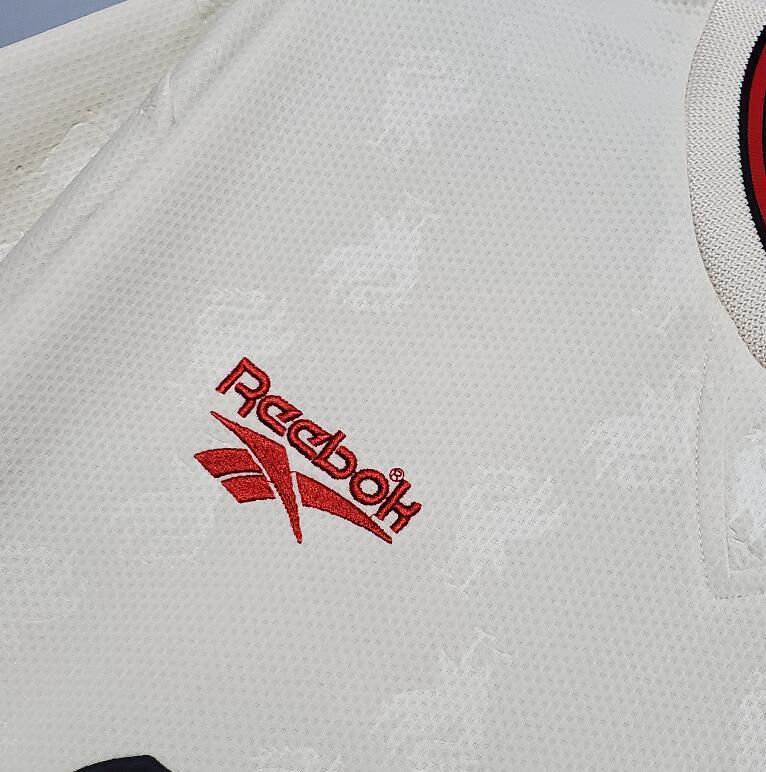 retro 96 97 liverpool away Jersey