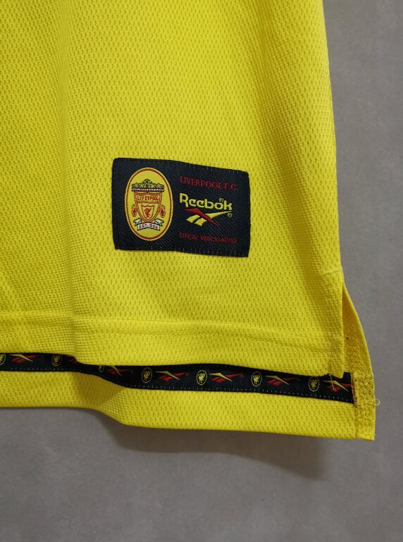 retro 98 99 liverpool third Jersey