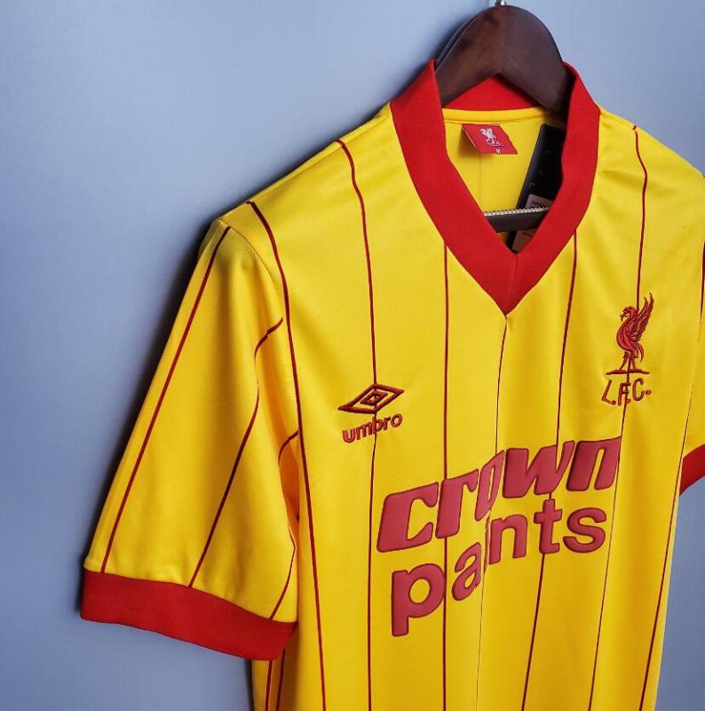 retro 82 83 liverpool away Jersey