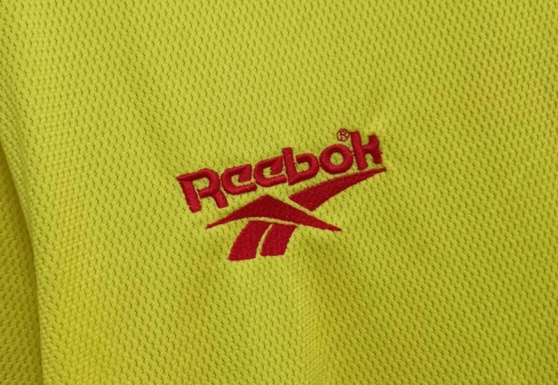 retro 98 99 liverpool third Jersey