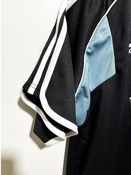 retro 00 01 newcastle united  away jersey