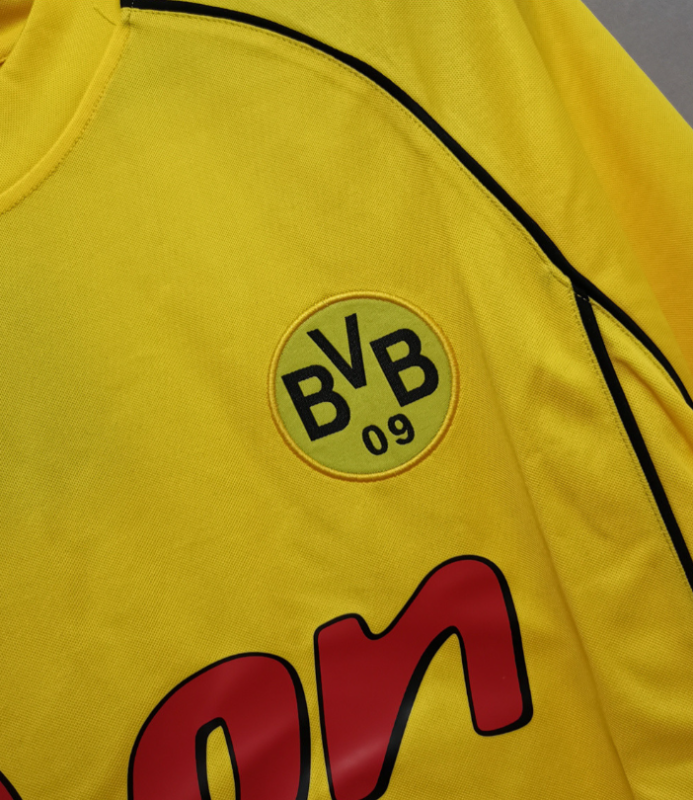 retro 02 03 Dortmund UCL home jersey