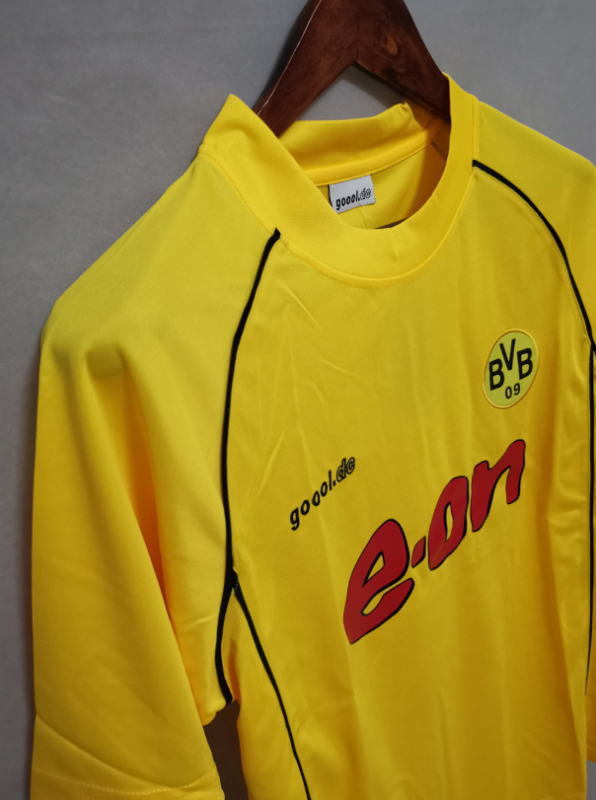 retro 02 03 Dortmund UCL home jersey