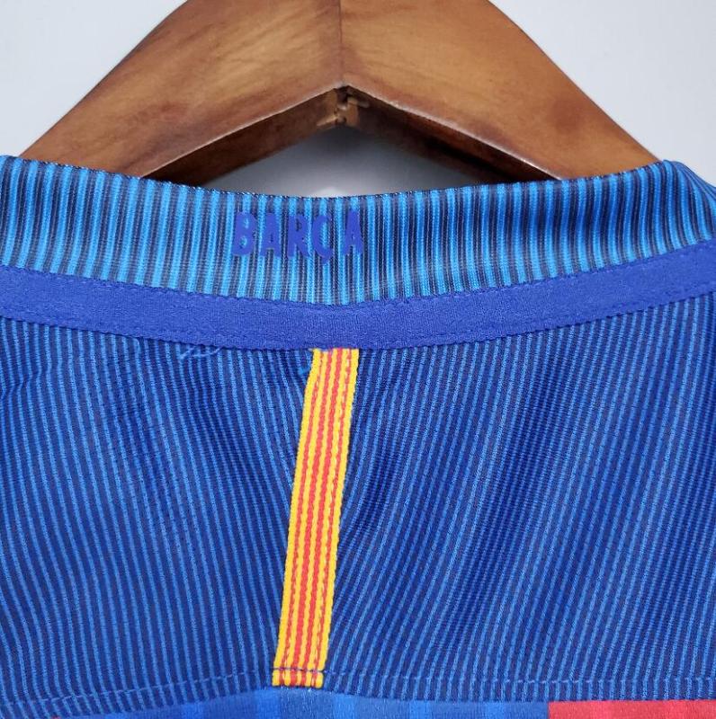 16 17 Barcelona home retro soccer jersey