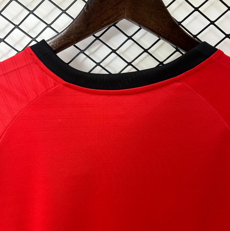 retro 01 02  Atletico Madrid away jersey
