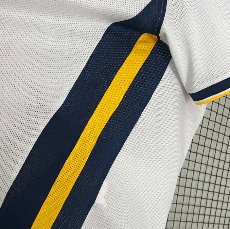 retro 03 04 Parma Calcio 1913 away jersey
