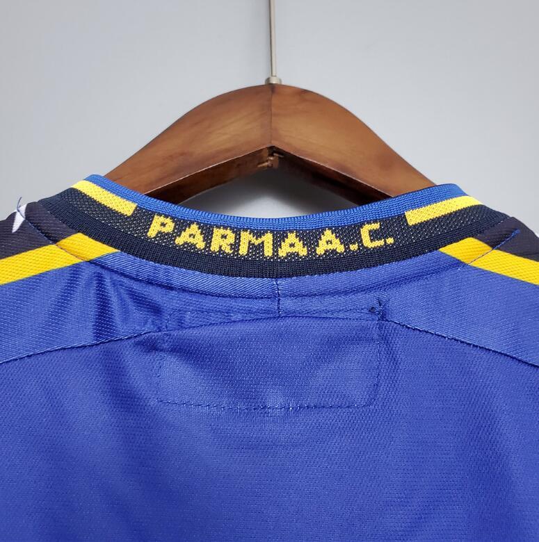 retro 01 02 Parma Calcio 1913 home jersey