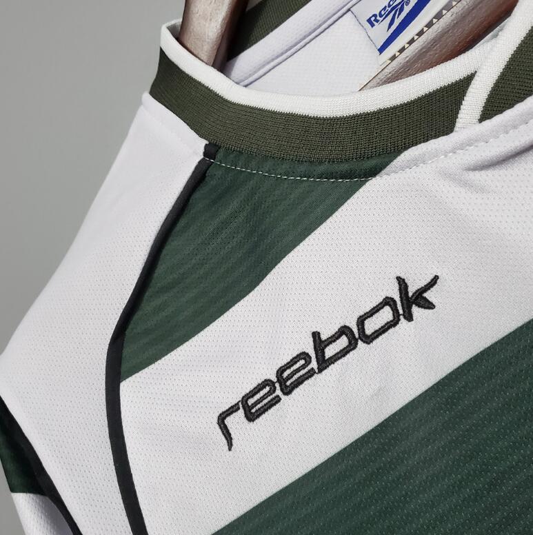retro 01 03 Sporting cp home jersey
